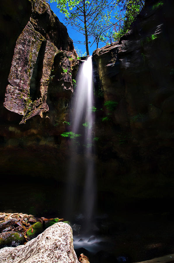 Hedgecreek Falls Photograph by Scott McGuire