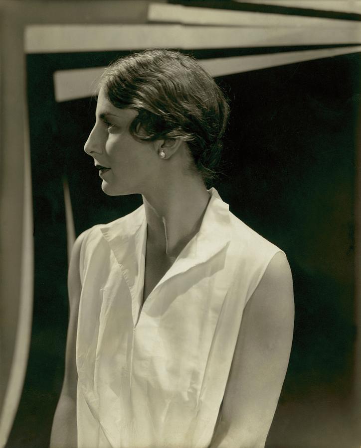 Helen Wills Wearing Pearl Earrings Photograph by Edward Steichen