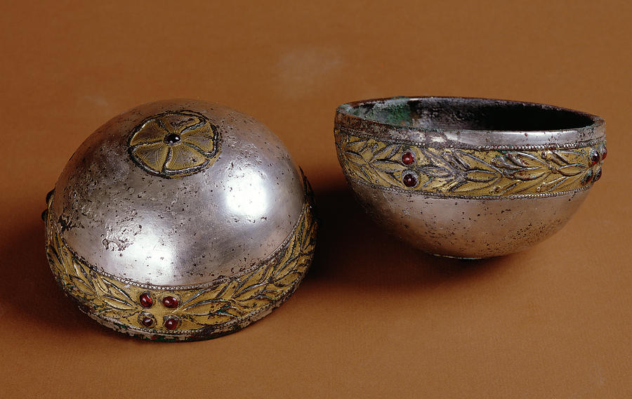 Silver gilt bowl, Parthian, Parthian