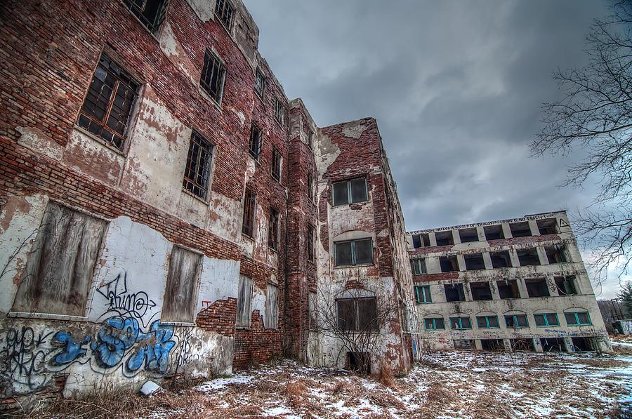 Henryton Hospital Photograph by Dem Wolfe - Fine Art America