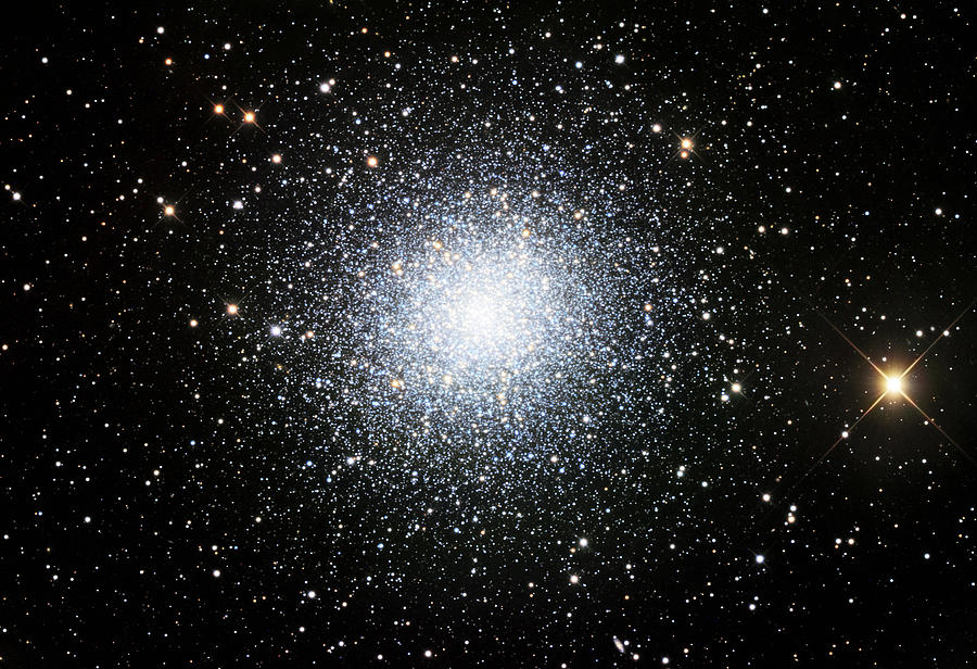 Hercules Globular Cluster (m13) Photograph by Robert Gendler/science Photo Library
