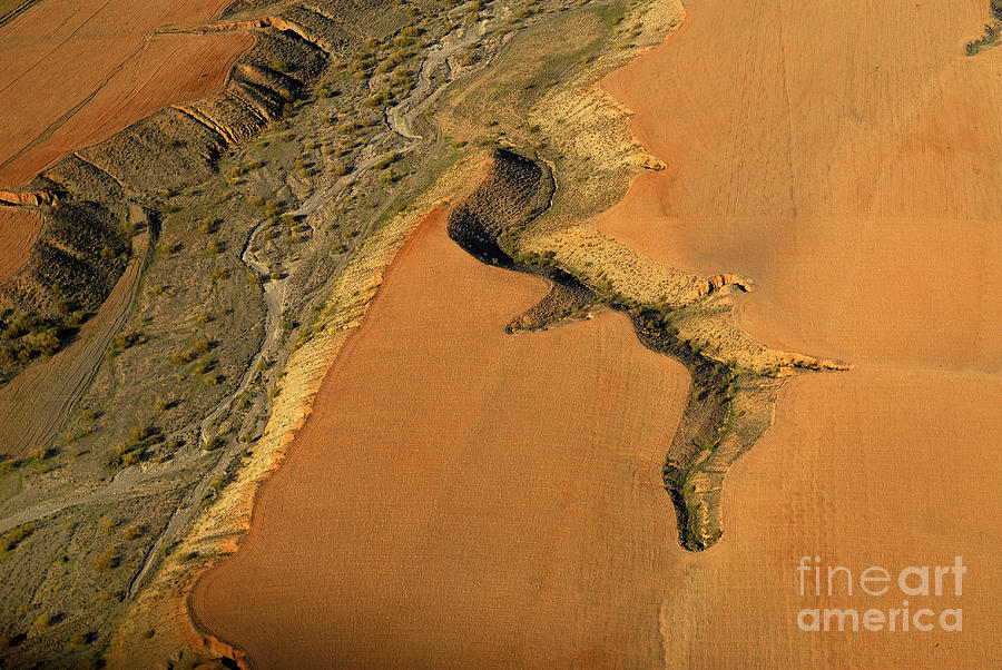 Landscape Photograph - heridas de tierra Aerial photography by Guido Montanes Castillo