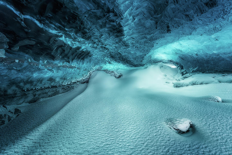 Hidden Frozen World Photograph by Javier De La