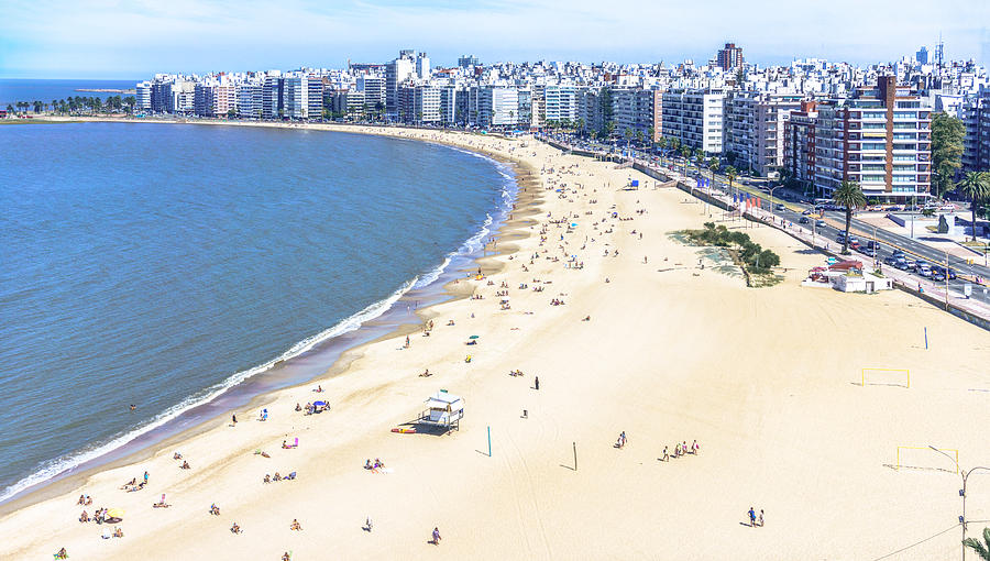High angle view of Pocitos beach, Montevideo, Uruguay Photograph by ElOjoTorpe