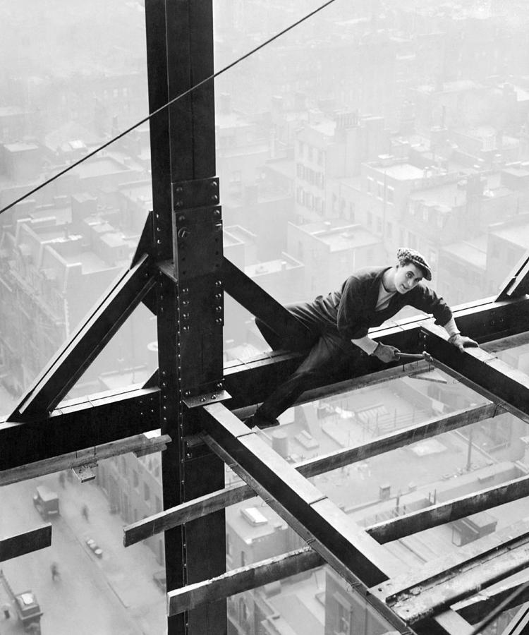 HIgh Steel Worker In NY Photograph by Underwood Archives