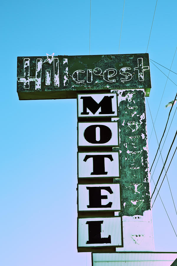 Hillcrest Motel Photograph by Gigi Ebert