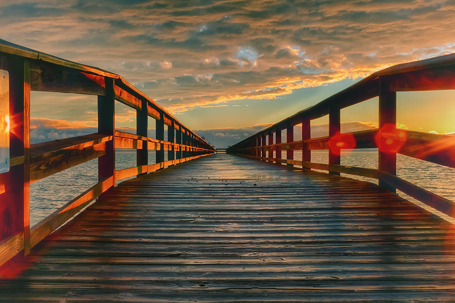 Sunset Photograph - Hilton Fishing Pier by Steve Stephenson
