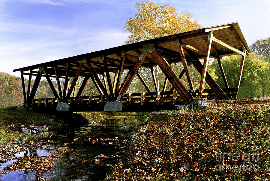 Hindman Memorial Covered Bridge 35-41-37 Photograph by Robert Gardner