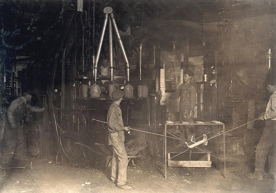 Hine Bottle Factory, 1908 Photograph by Granger