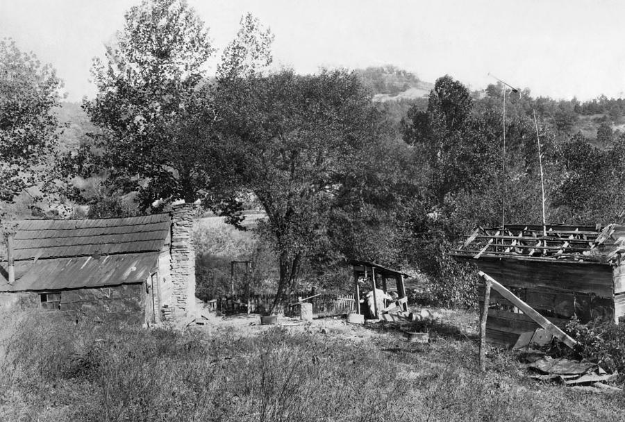 Hine Log Cabin, 1921 Photograph by Granger