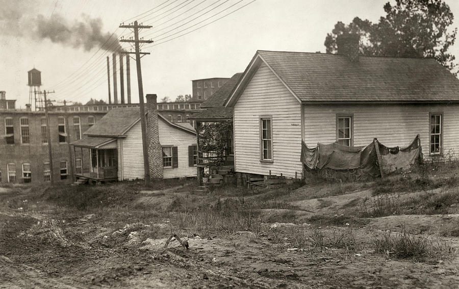 Hine Mill Housing, 1912 Photograph by Granger