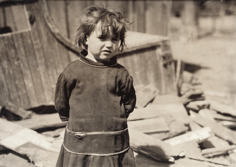 Hine Poor Girl, 1917 Photograph by Granger