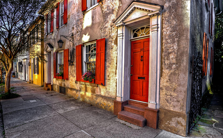 Historic Charleston - Pirate House Photograph by Douglas Berry