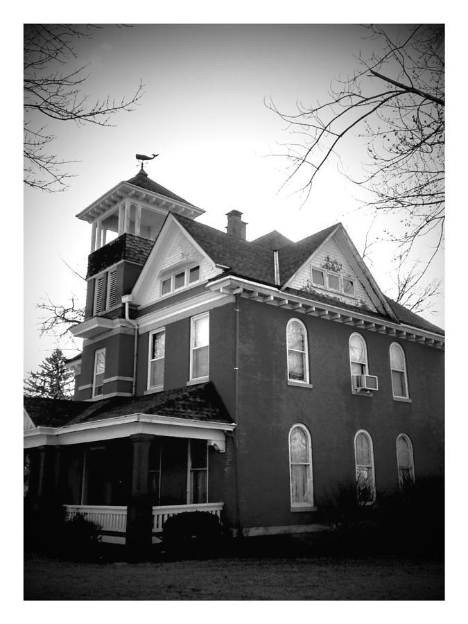Black And White Photograph - historical home on 4th St. by Dustin Soph
