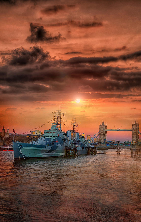 HMS Belfast Photograph by Jason Green