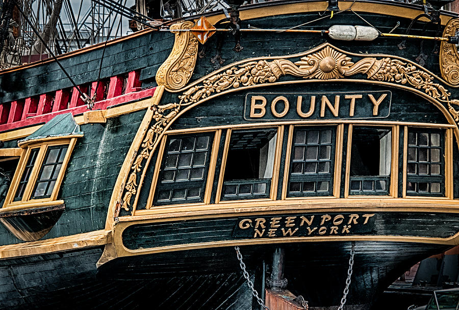 HMS Bounty Photograph by Fred LeBlanc