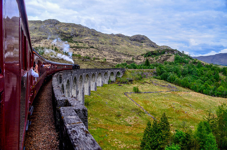 Harry Potter Photograph - Hogwarts Express by Alex Zorychta