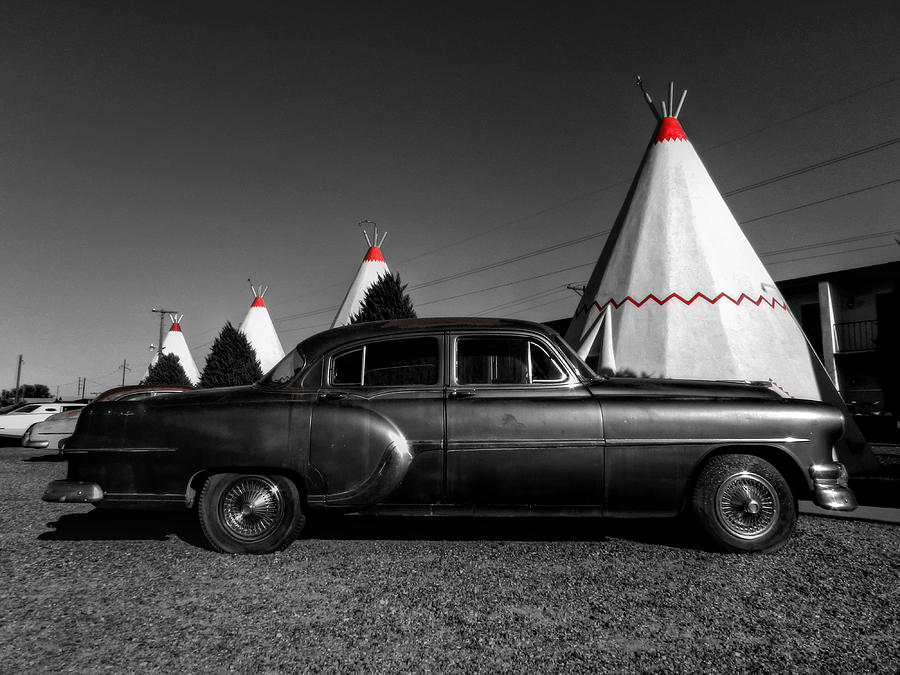 Car Photograph - Holbrook AZ - Wigwam Motel 004 by Lance Vaughn