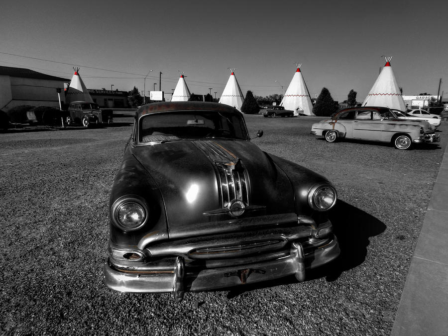 Car Photograph - Holbrook AZ - Wigwam Motel 005 by Lance Vaughn