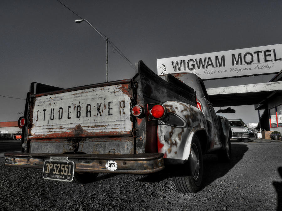 Truck Photograph - Holbrook AZ - Wigwam Motel 006 by Lance Vaughn