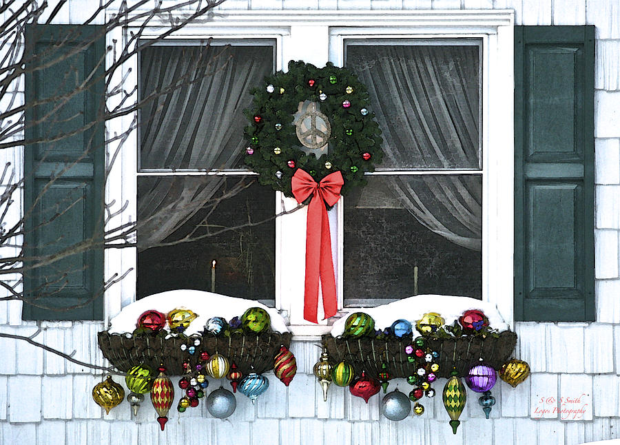 Holiday House Cheer Photograph by Steve and Sharon Smith