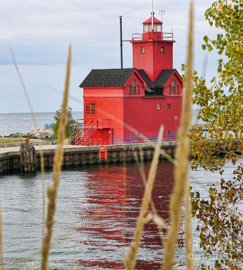 Lake Michigan Photograph - Holland Harbor Lighthouse by Jack Schultz