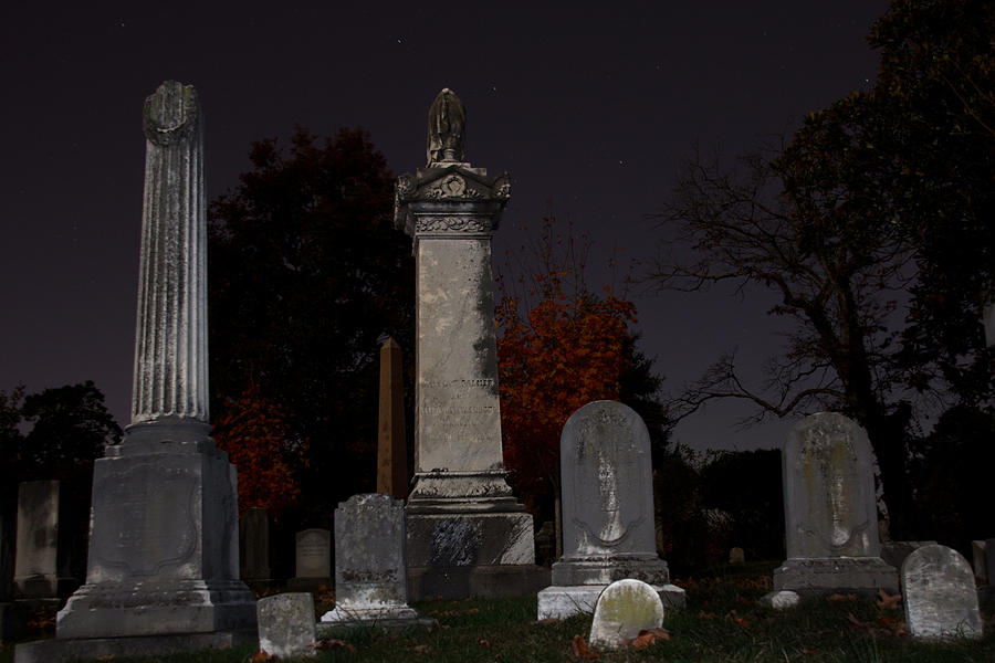 Hollywood Cemetery Photograph by Jemmy Archer