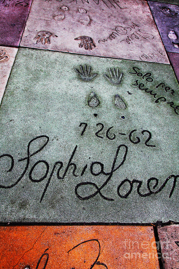 Hollywood Chinese Theatre Sophia Loren 5D29044 Photograph by Wingsdomain Art and Photography