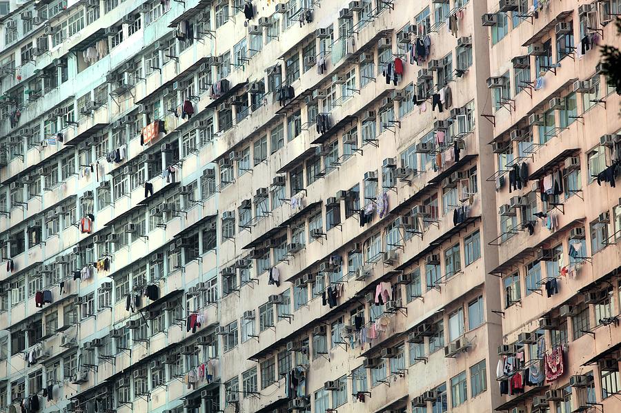 Hong Kong Apartments Photograph by Tim Lester/science Photo Library