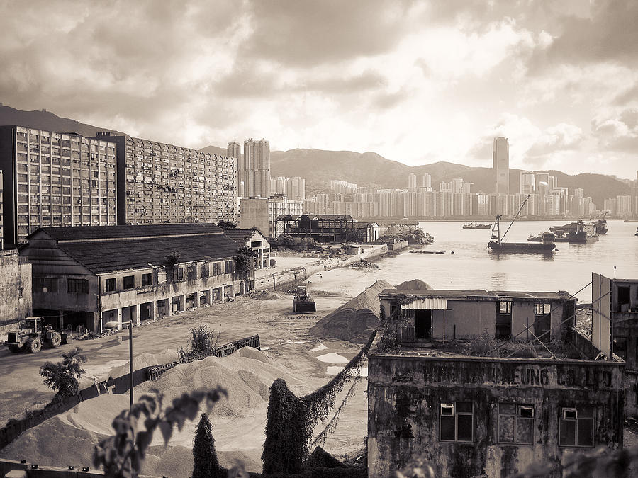 Urban Landscape Photograph - Hong Kong Harbor by Will Gunadi