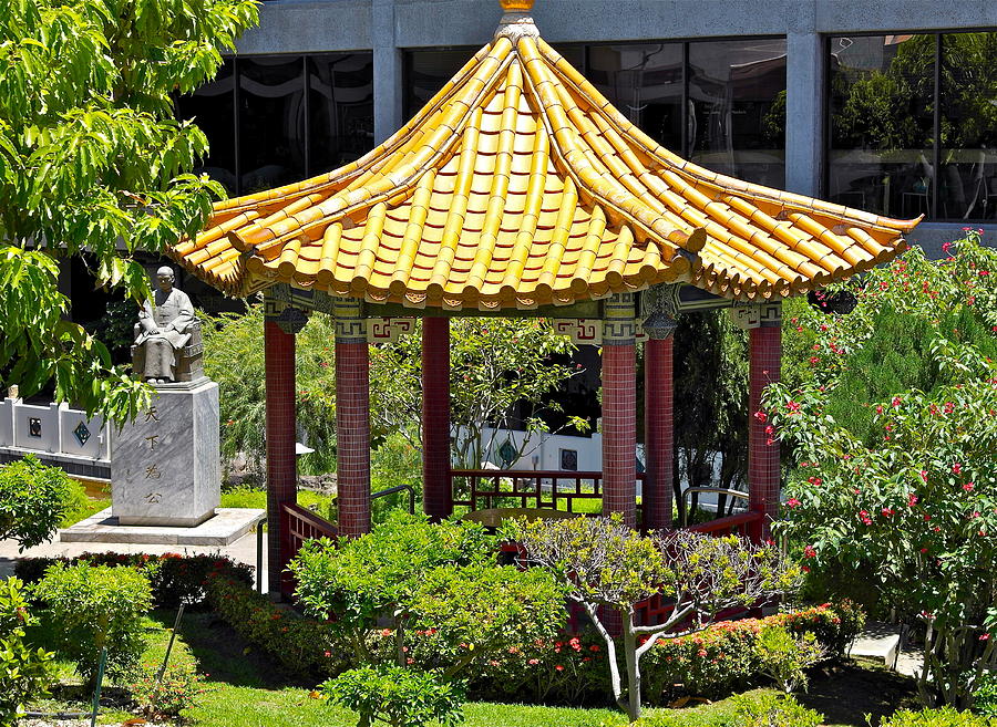 Honolulu Airport Chinese Cultural Garden Photograph by Michele Myers