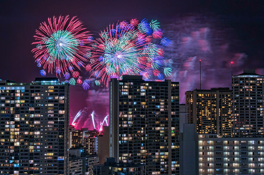 Honolulu Festival Fireworks Photograph by Dan McManus