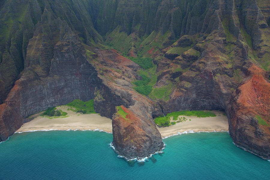 Honopu Beach, Napali Coast, Kauai Photograph by Douglas Peebles - Fine ...