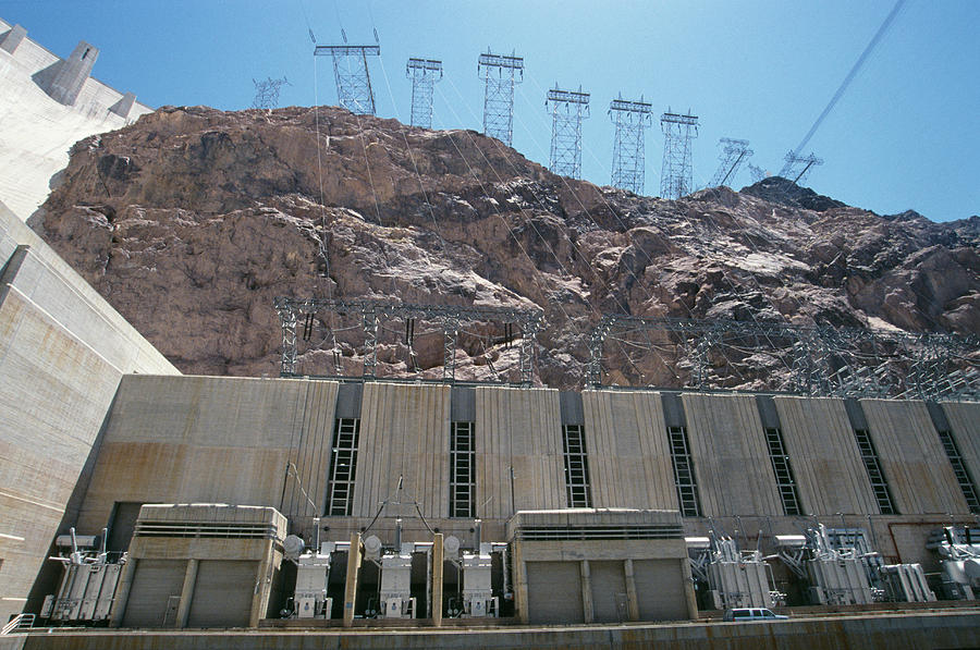 Hoover Dam Photograph - Hoover Dam by Paul Avis/science Photo Library