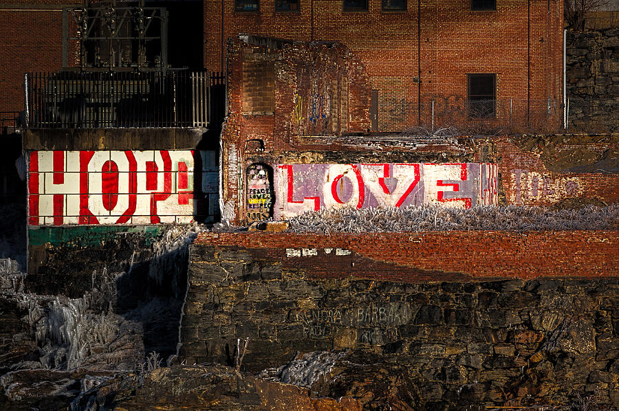 Abstract Photograph - Hope Love Lovelife by Bob Orsillo
