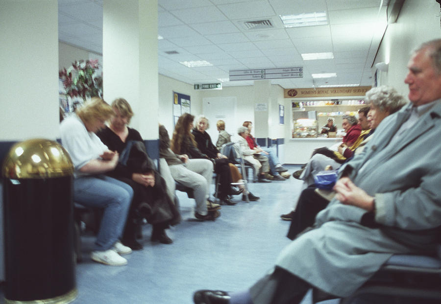 Hospital Photograph - Hospital Waiting Room by Michael Donne/science Photo Library