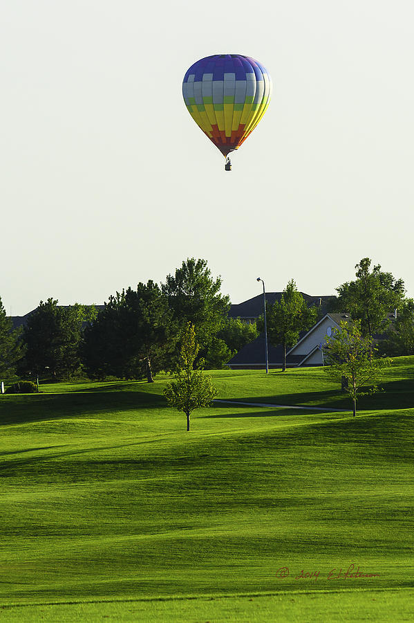 Hot Air Balloon And Golf Photograph by Ed Peterson