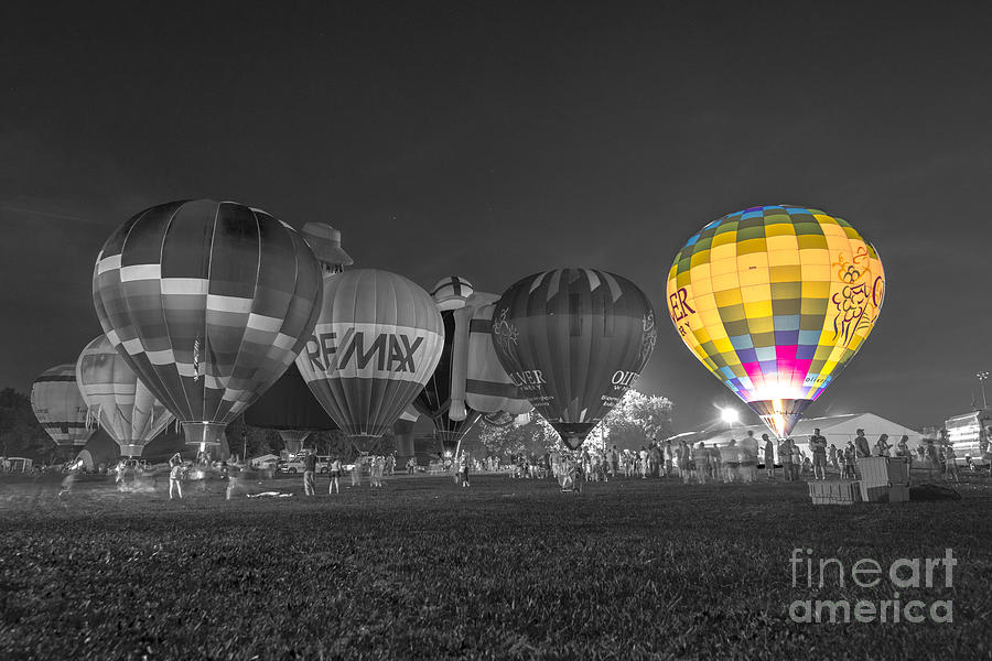 Hot Air Balloon OW Color Photograph by David Haskett II