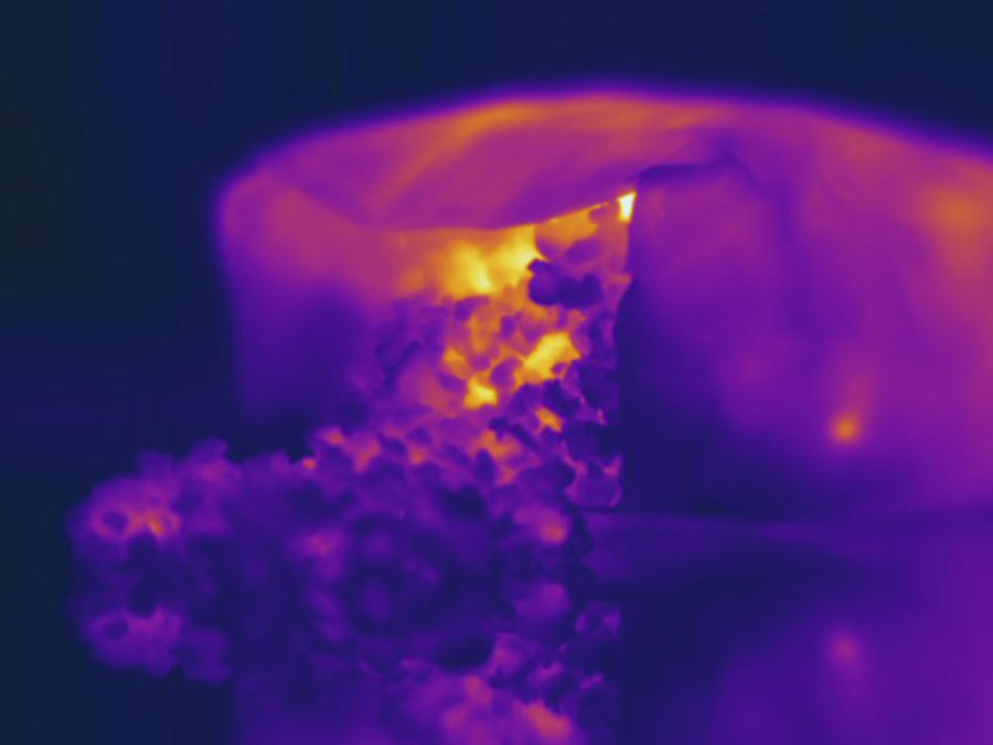 Hot Bag Of Popcorn, Thermogram Photograph by Science Stock Photography