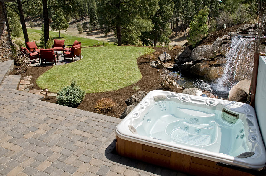 Hot tub with backyard Photograph by Chandlerphoto