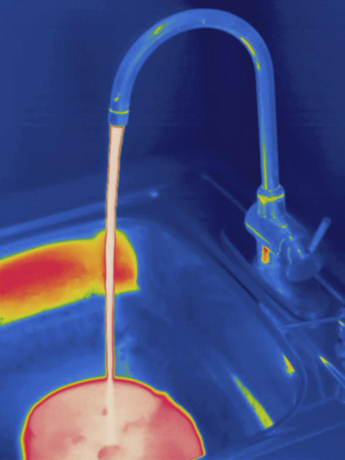 Hot Water Running, Thermogram Photograph by Science Stock Photography