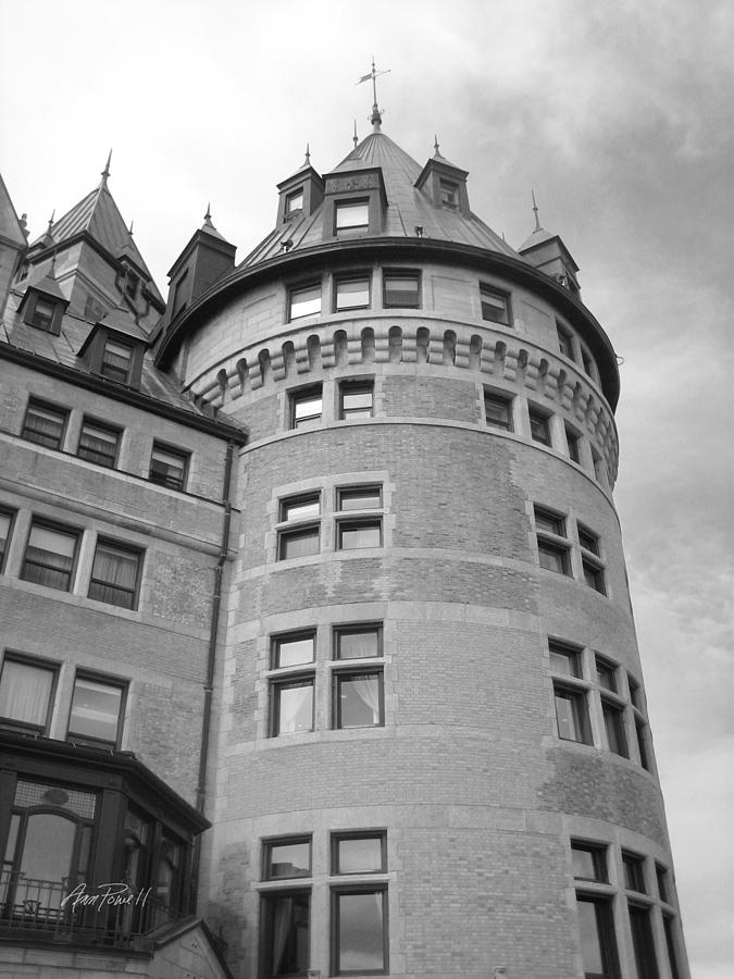 Hotel Frontenac Quebec City Photograph by Ann Powell