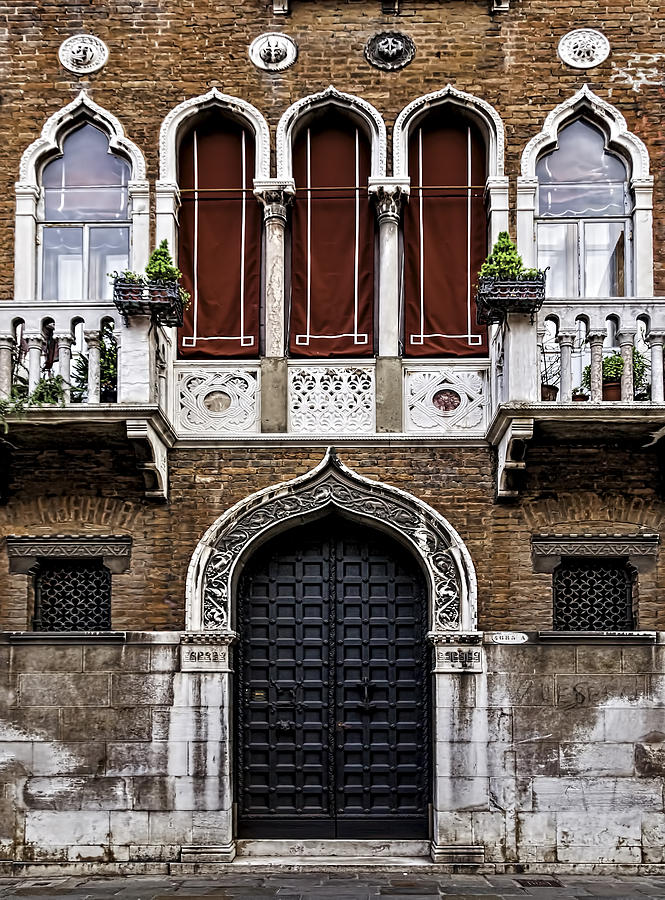 House in Venice Photograph by Maria Coulson