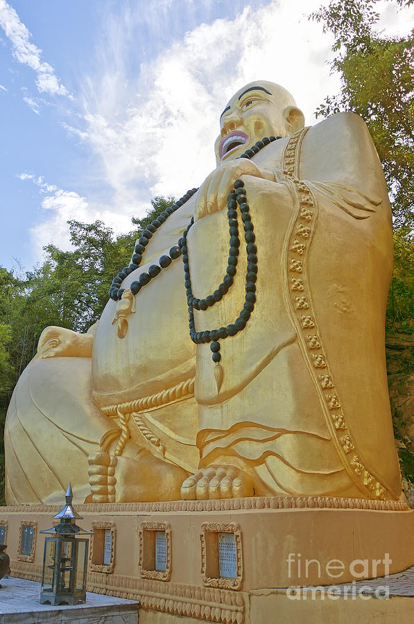 Hua Hin Sitting Buddha 03 Photograph by Antony McAulay