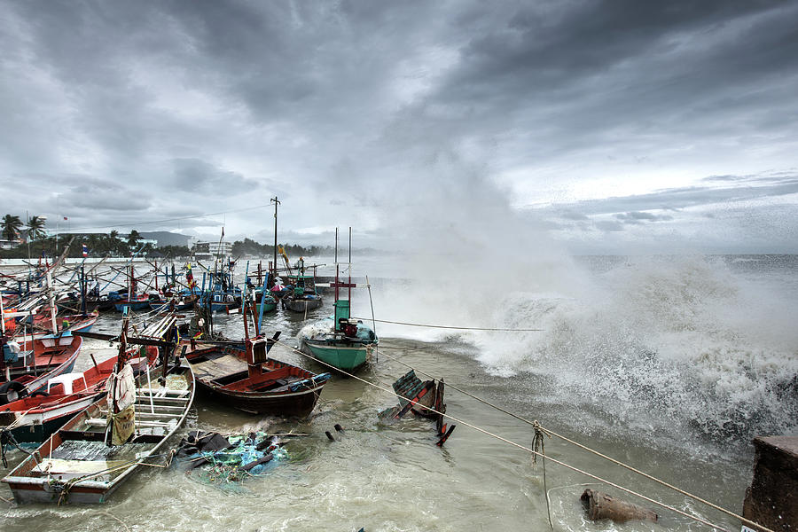 Huahin, Storm Attack Photograph by Arthit Somsakul