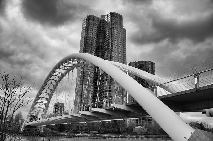 Humber River Arch Bridge 1392 Photograph by Guy Whiteley