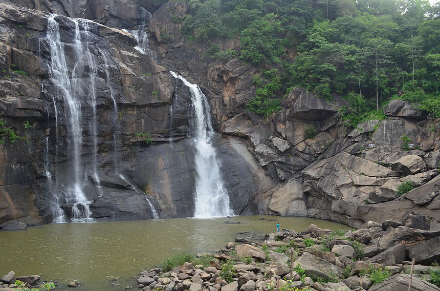 Hundru Fall Photograph by Binay Kant Sinha - Pixels