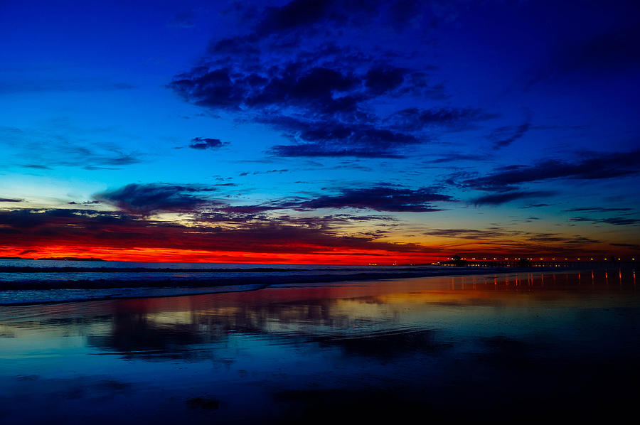 Huntington Beach Photograph - Huntington Beach Sunset by Priscilla Lupo