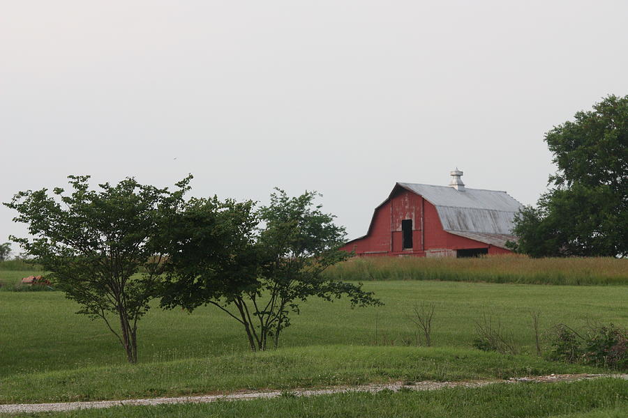 Huntsville Barn Photograph by Kathryn Cornett