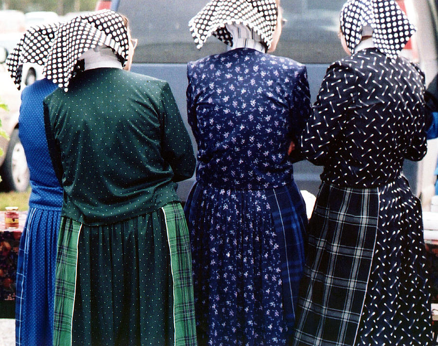 Hutterite Women at the Market Photograph by Gerry Bates